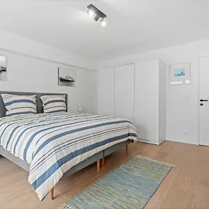 Splendid Two-bedroom Flat Frontal Seaview - 